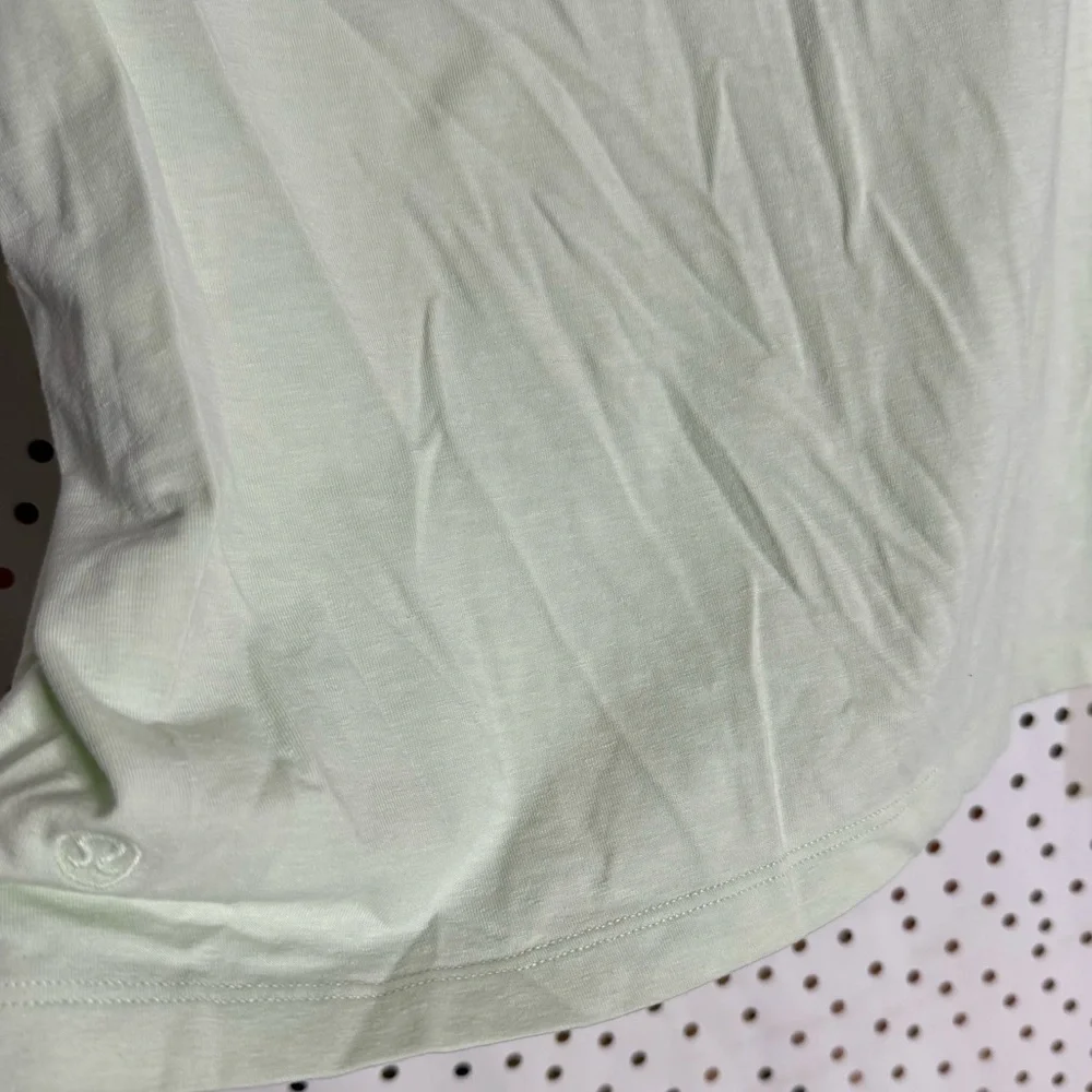 Lululemon Mint Green Sleeveless Top
